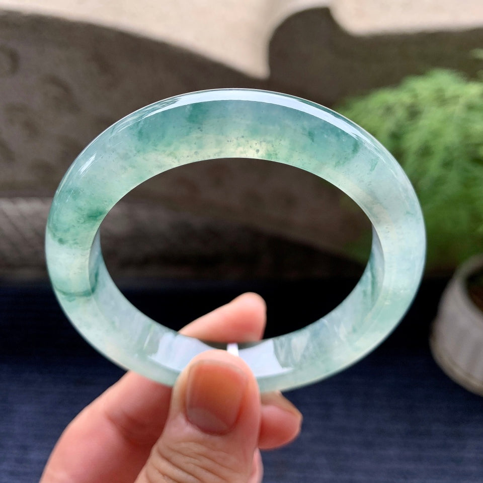冰种飘花平安镯（54.8mm）（yc097822）