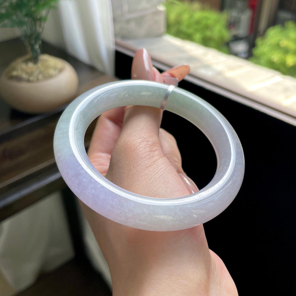 细糯种春彩圆条 56.4圈 天然缅甸A货翡翠（yc693137）