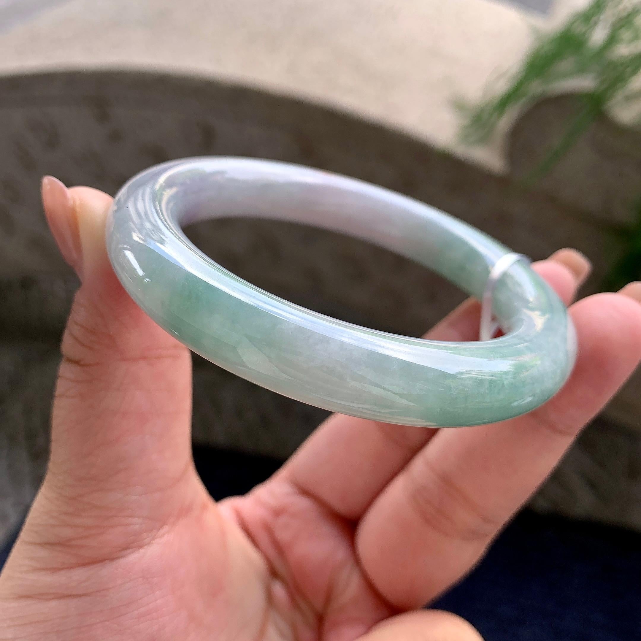 糯种淡春彩洒金圆条手镯 57.2圈口 天然缅甸A货翡翠（yc524446）