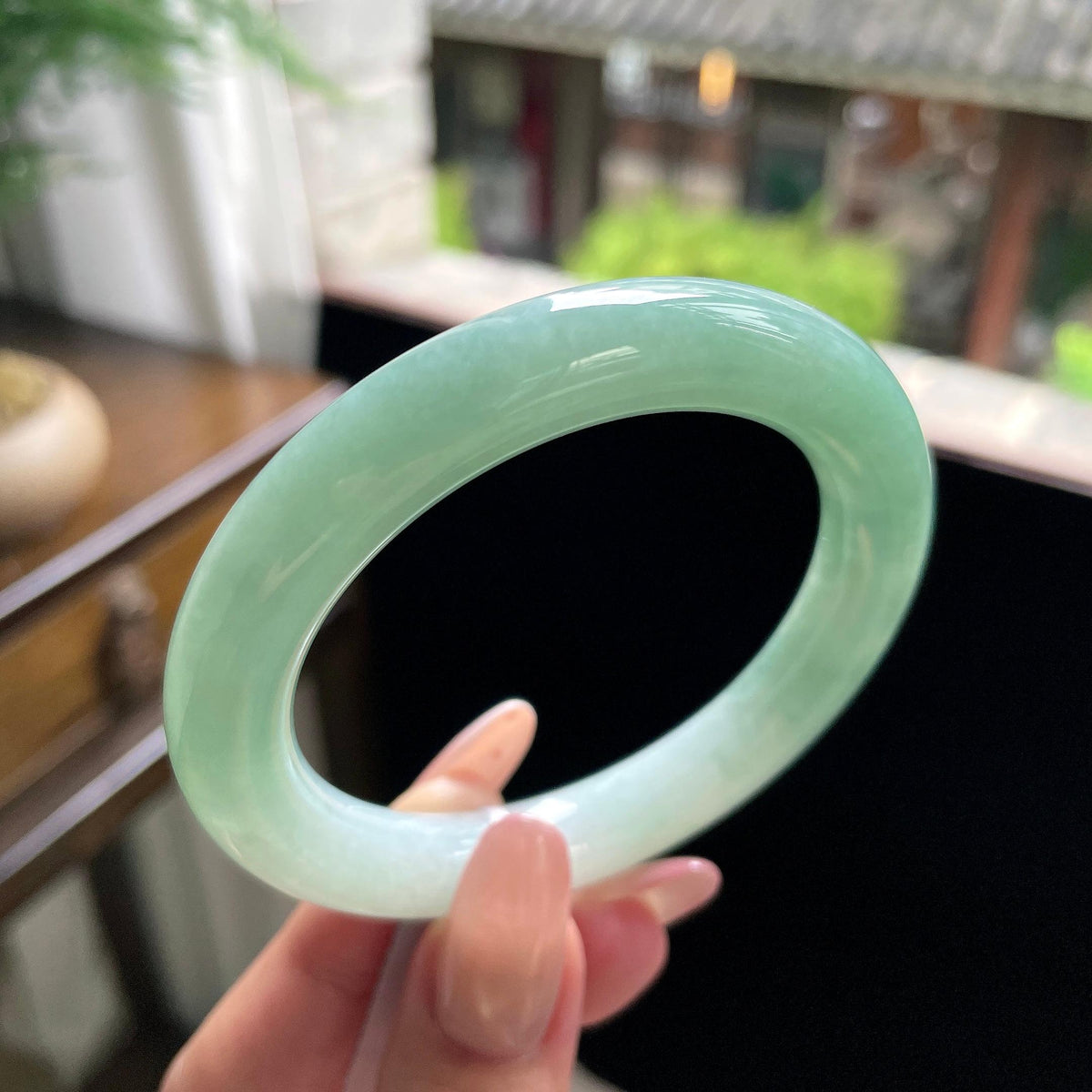 细糯种甜果绿半山水圆条 54.3圈 天然缅甸A货翡翠（yc696438）