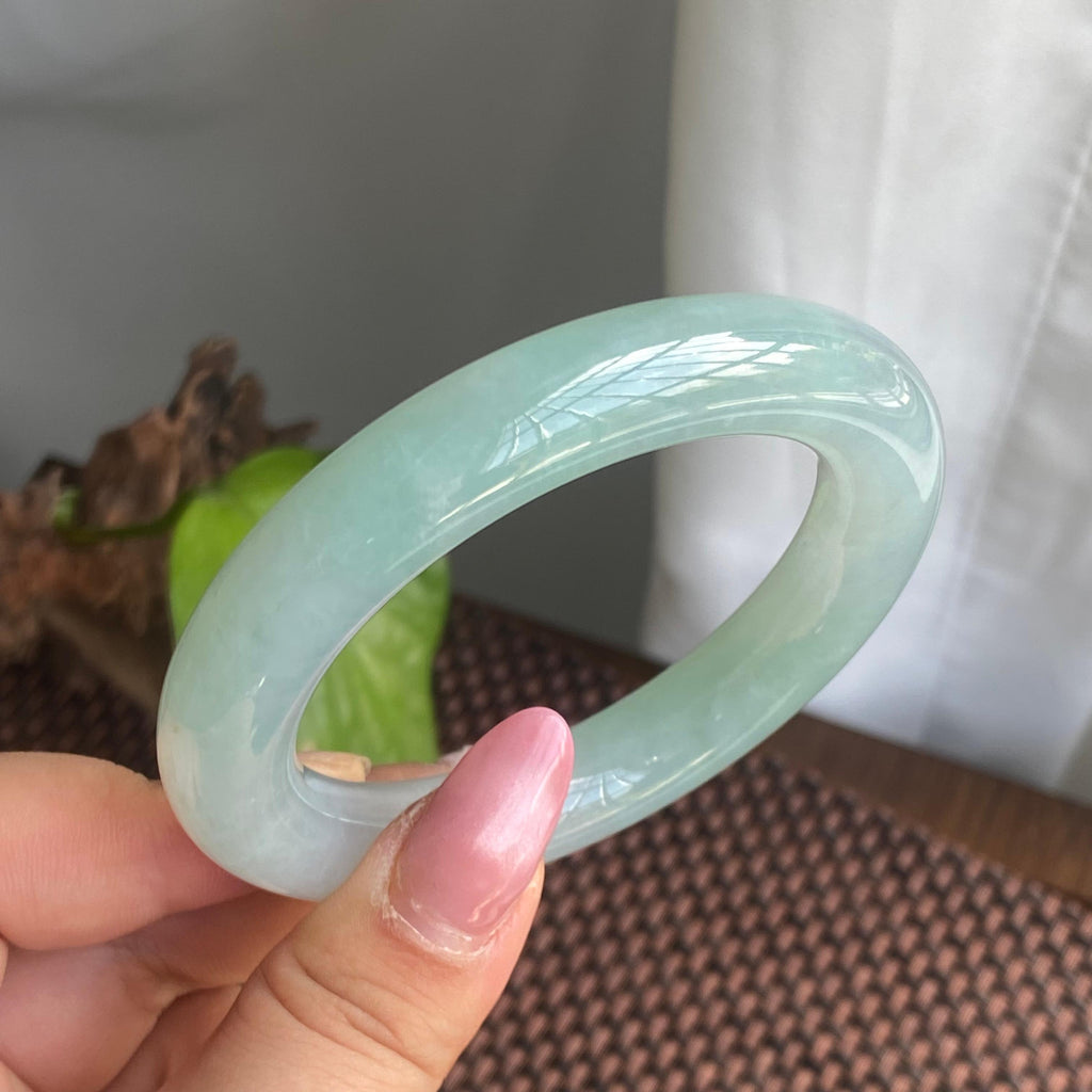 糯冰种晴底圆条手镯（55）（yc280823）