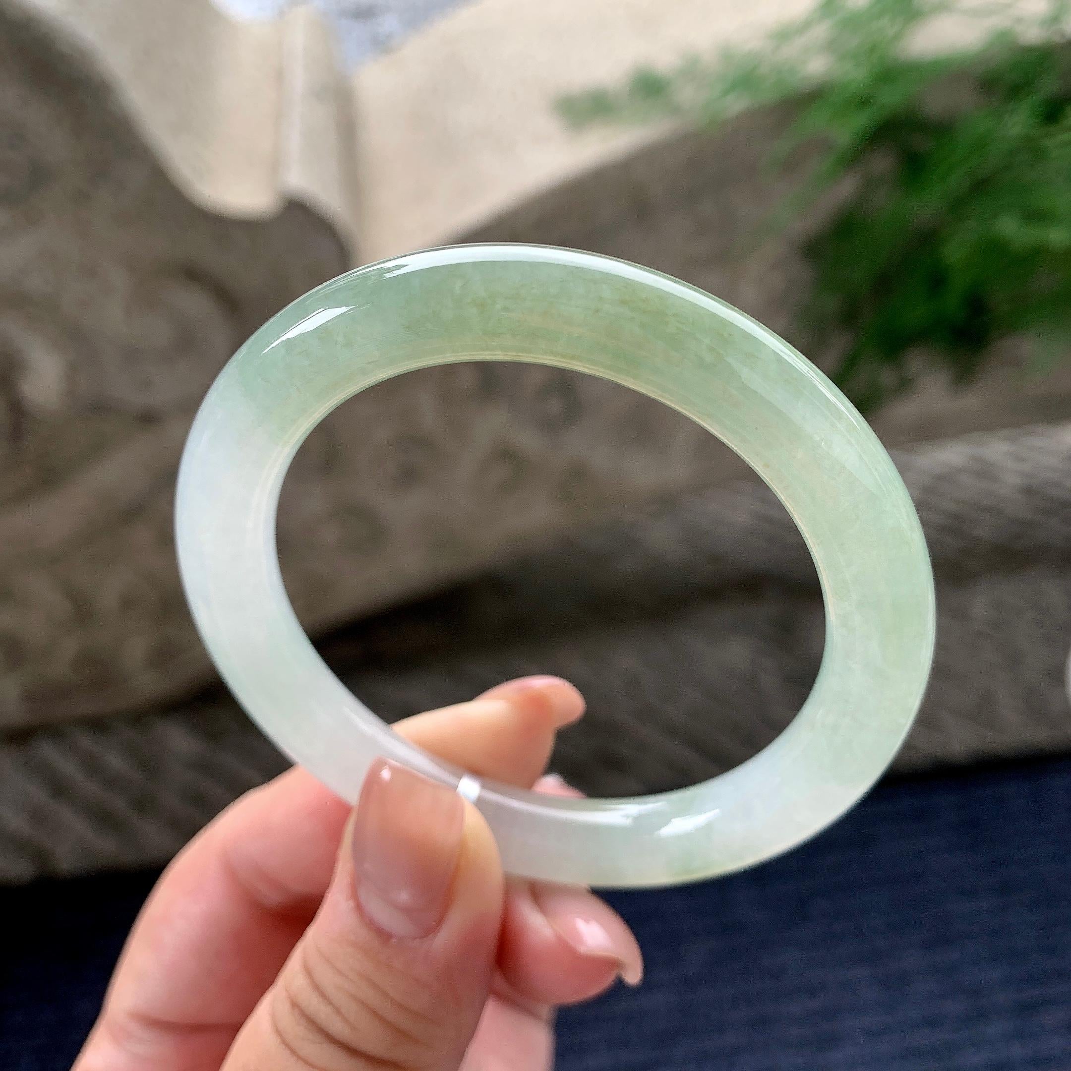 细糯种晴底半山水圆条手镯 53.8圈口 天然缅甸A货翡翠（yc536195）