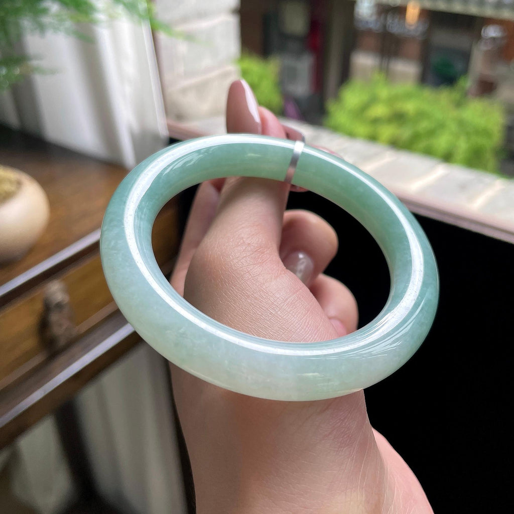 细糯种甜果绿半山水圆条 54.3圈 天然缅甸A货翡翠（yc696438）