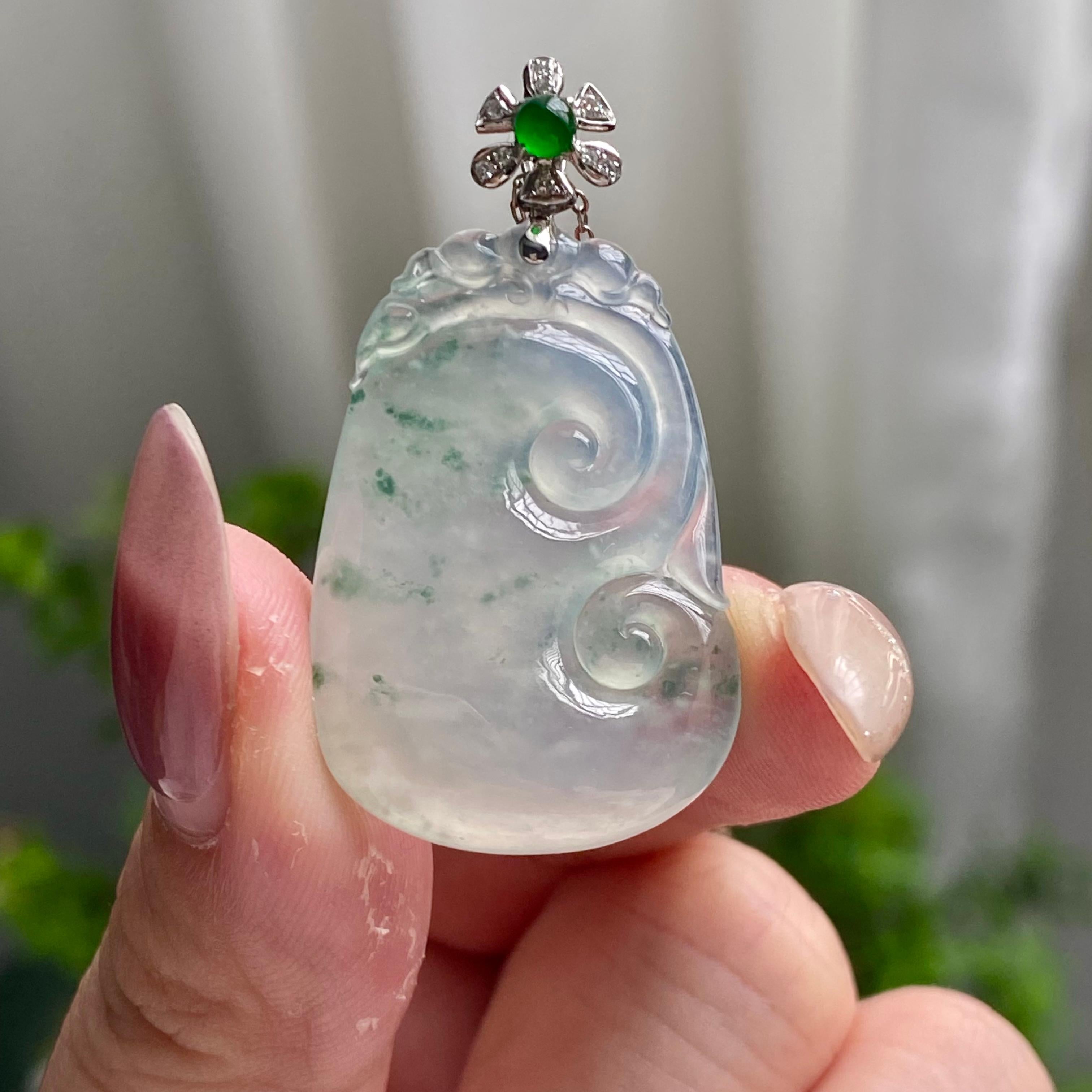 18k金钻镶冰种飘花如意吊坠（yc200952）