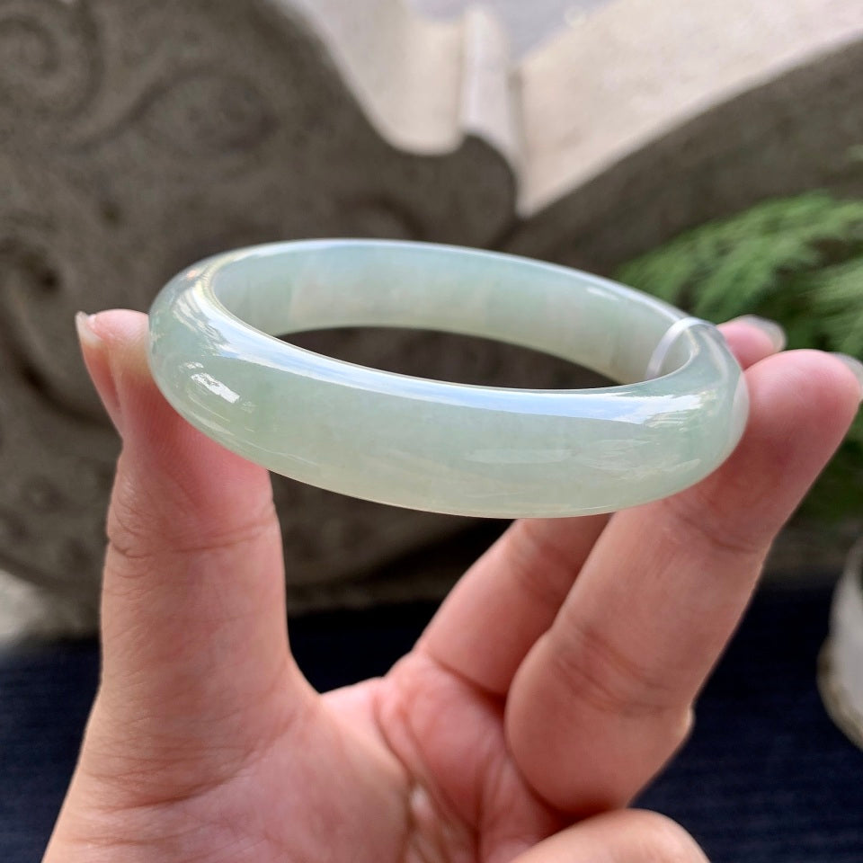 细糯种淡晴底平安镯（55.5mm）（yc090497）