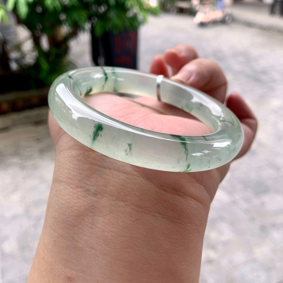 高冰飘花圆条手镯（57.3mm）（yc168593）