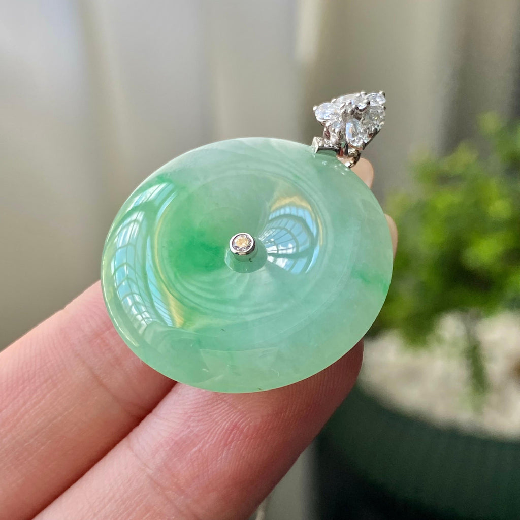 18k金钻镶细糯种飘花平安扣吊坠（yc206560）