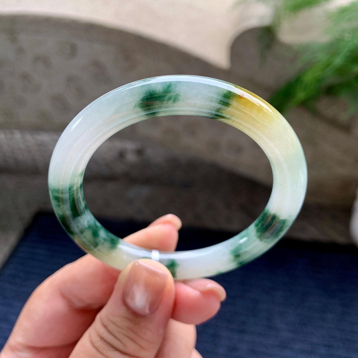 小圈口 细糯种黄翡飘蓝花圆条手镯 51.8圈口 天然缅甸A货翡翠（yc703338）