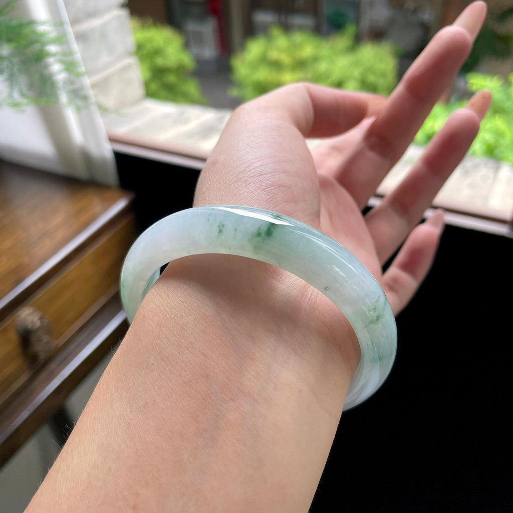 大圈口 糯冰种绿飘花正圈平安镯 59.7圈（yc709469）