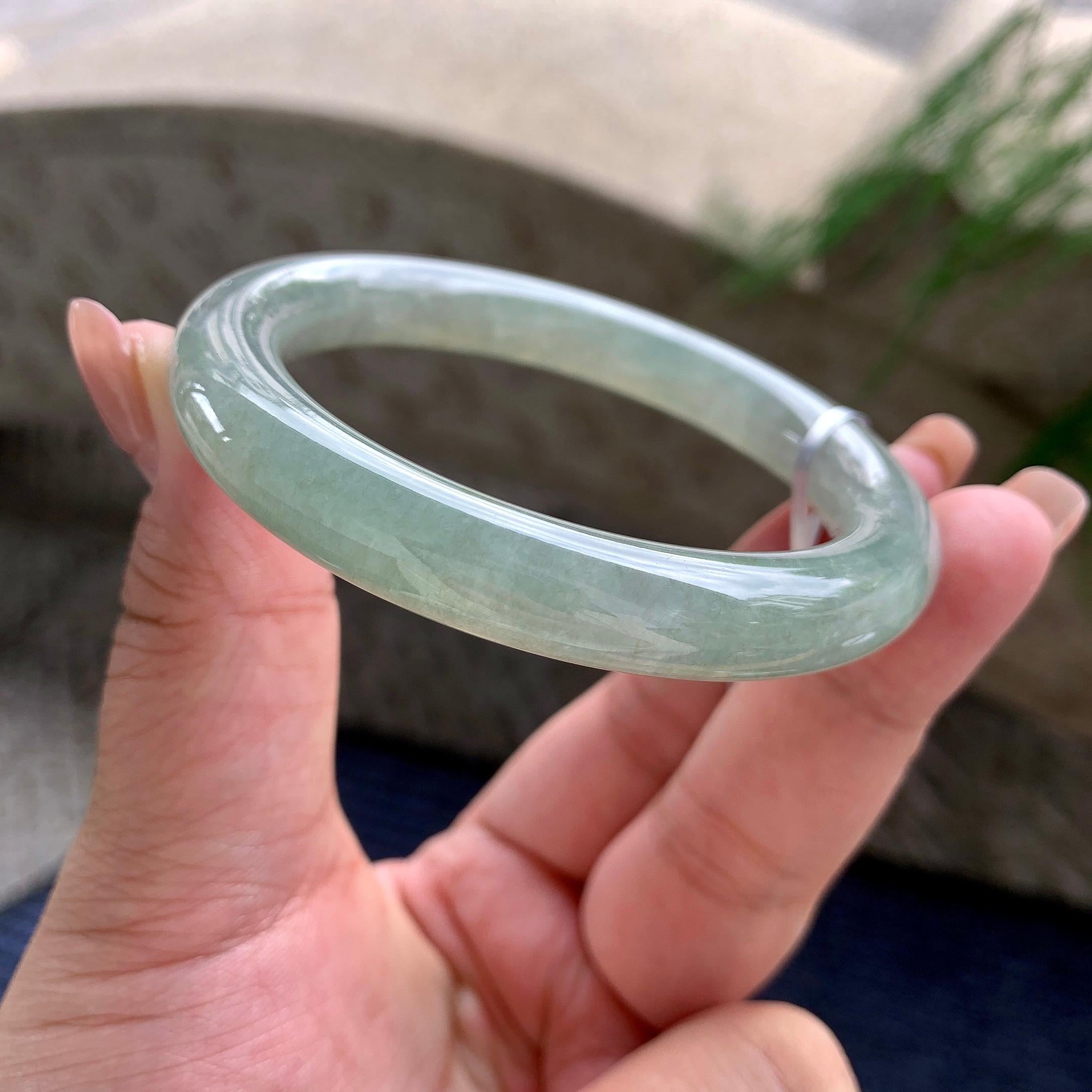 细糯种油青圆条手镯 55圈口 天然缅甸A货翡翠（yc532859）
