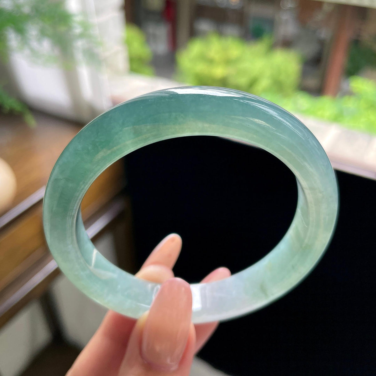 大圈口 糯冰种冰油青湖水绿正圈平安镯 59.2圈（yc709472）