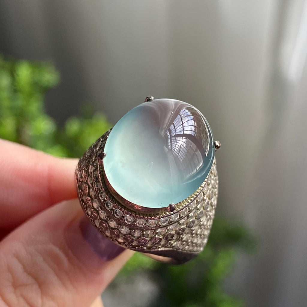 冰玻种蓝底蛋面戒面裸石（yc199651）