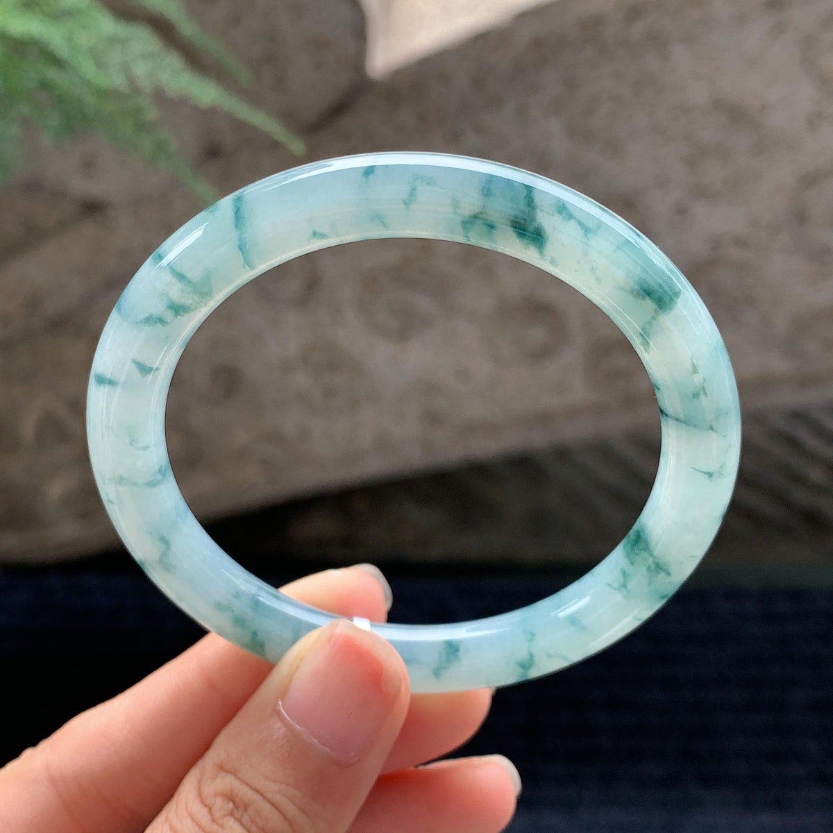 糯冰种飘花圆条手镯 54.5圈 （yc694786）