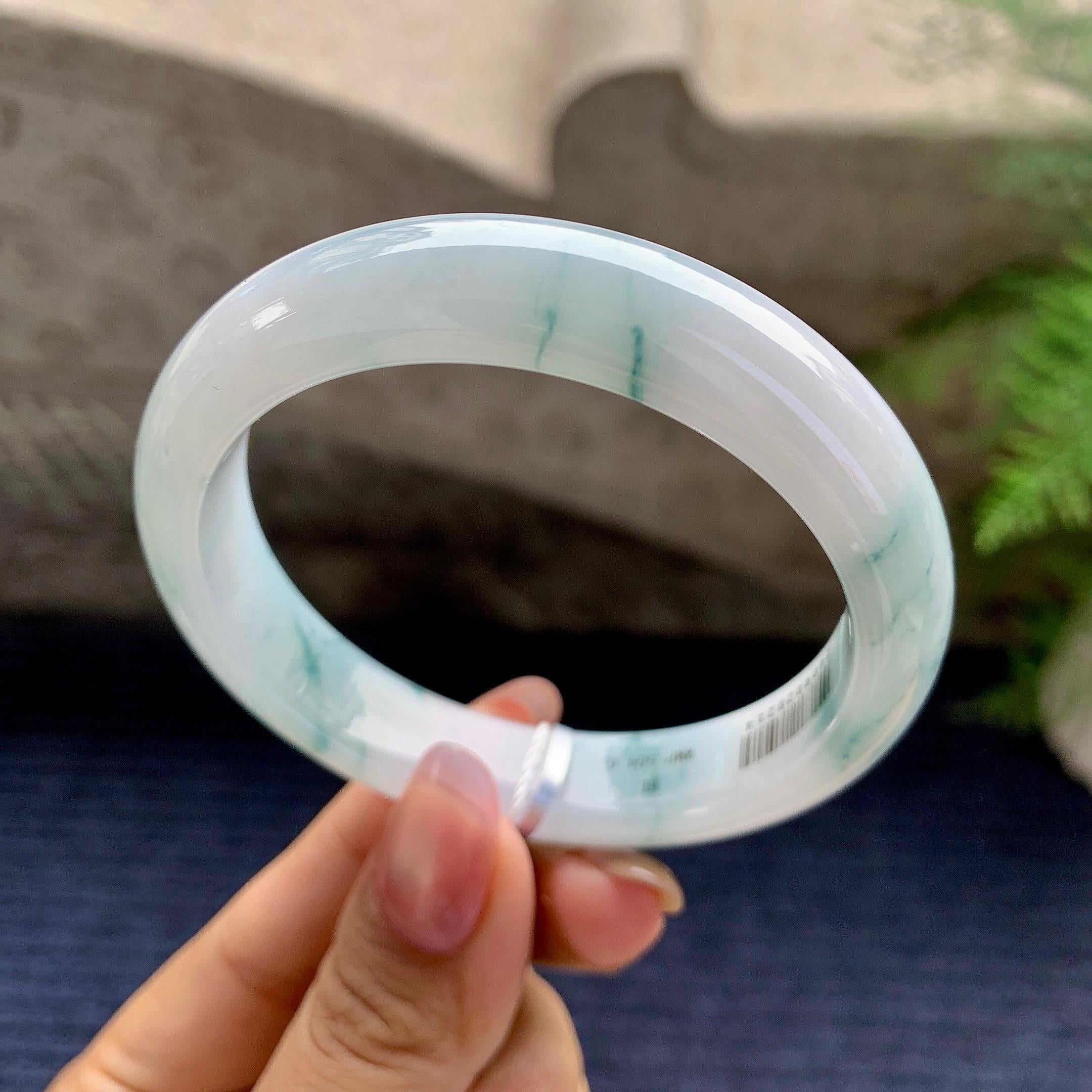 细糯种飘花平安镯（55.7mm）（yc280876）