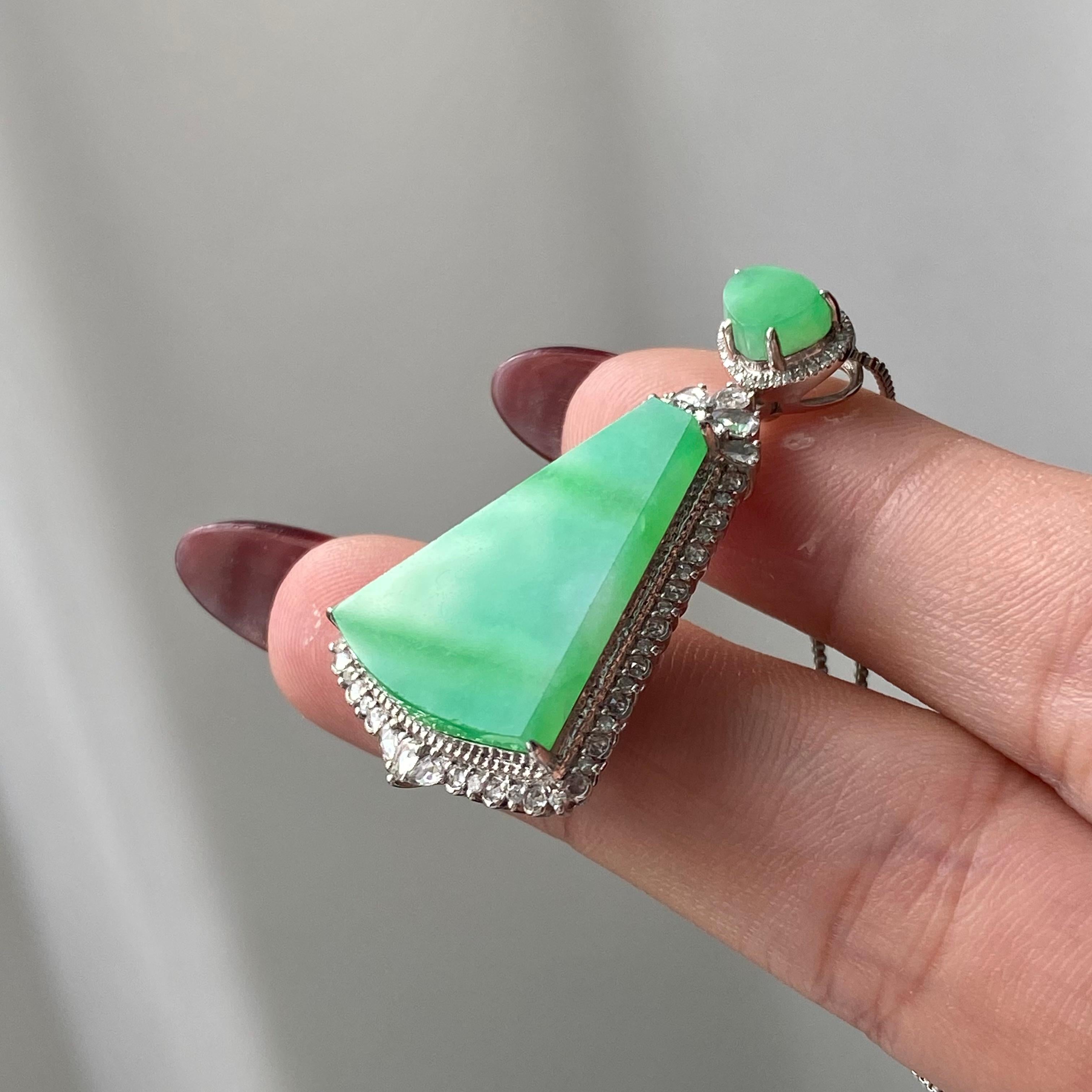 18k金钻镶冰种满绿无事牌吊坠（yc204863）