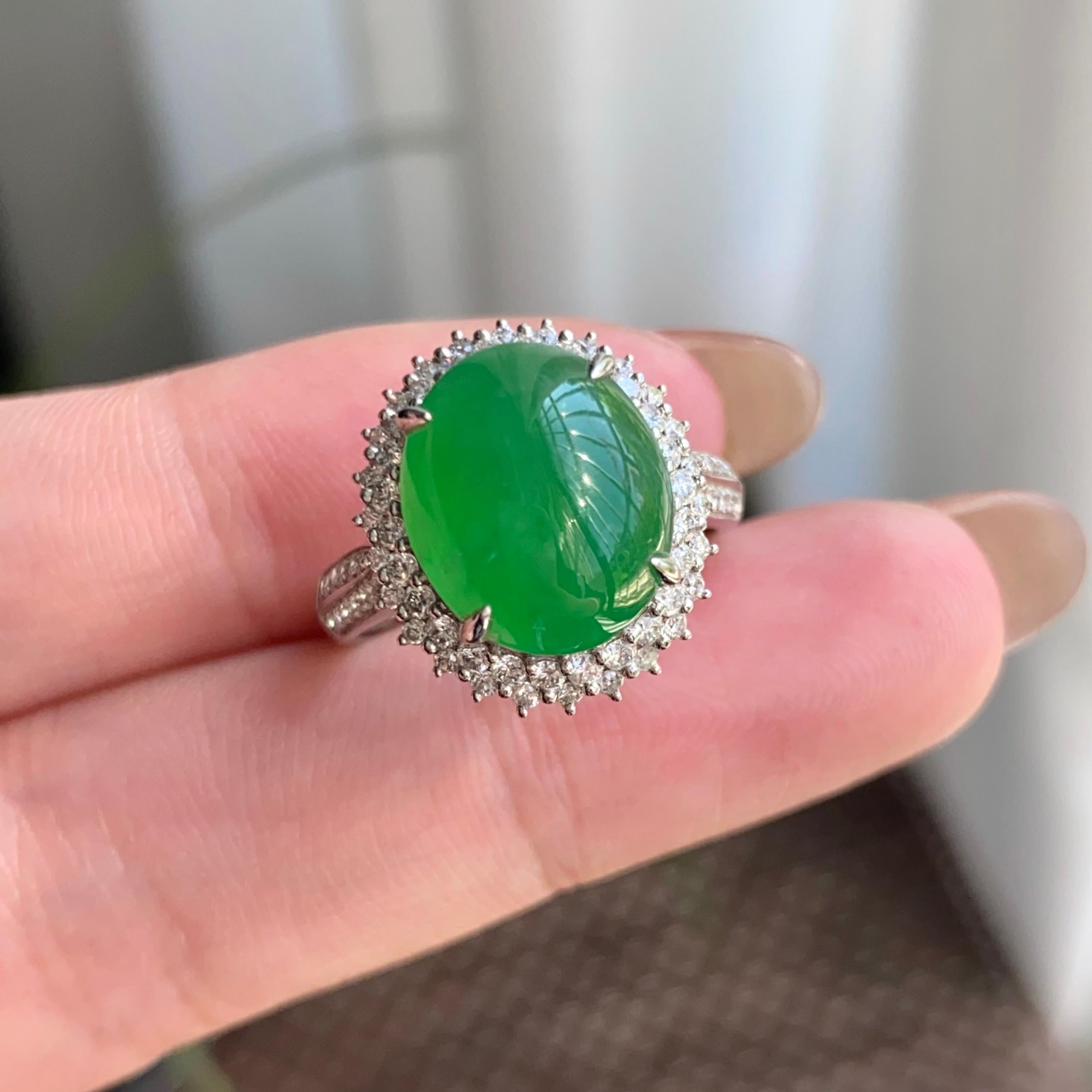 18k金钻镶冰种满绿蛋面戒指（yc264991）