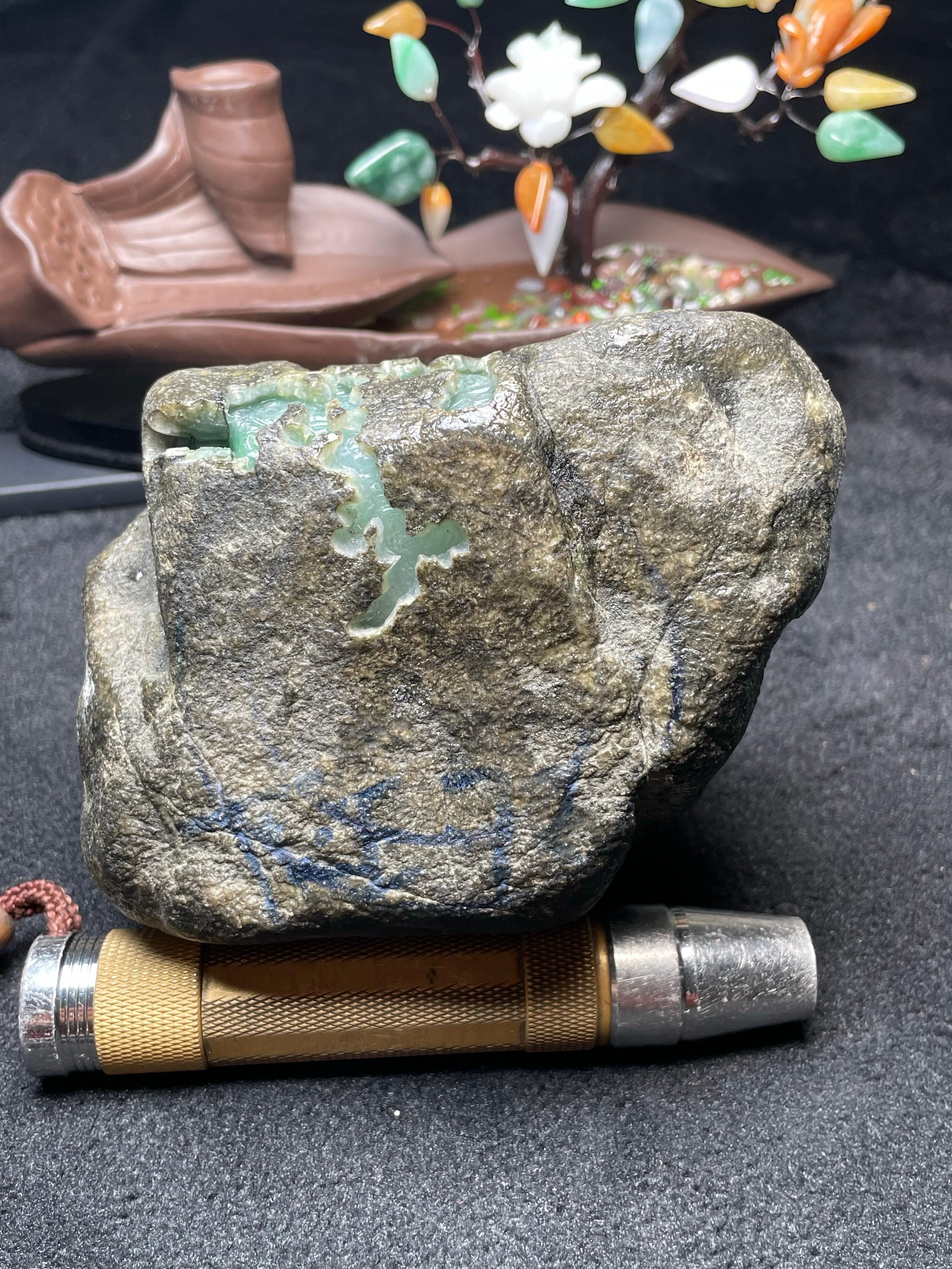 莫西沙冰底开窗三彩（yc504731）