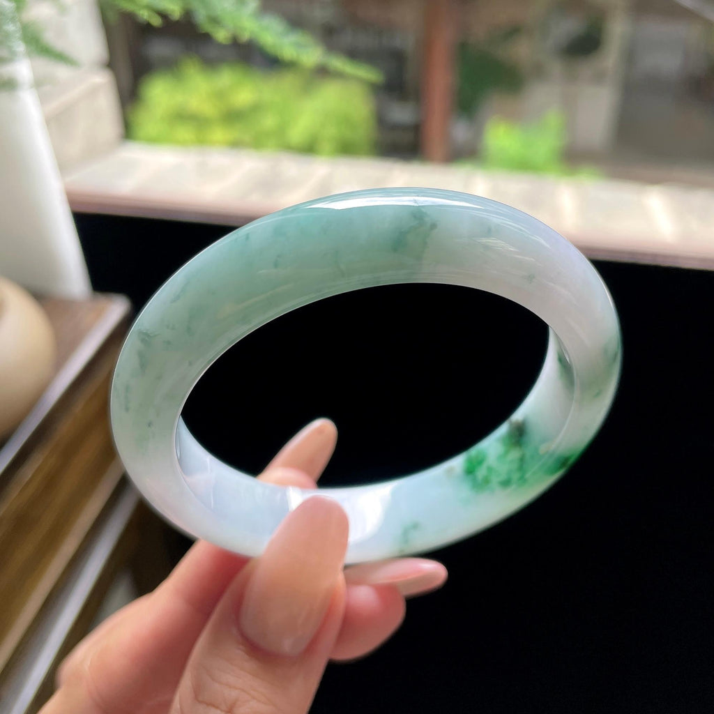 细糯种翠绿飘花正圈平安镯 55.5圈 天然缅甸A货翡翠（yc693147）
