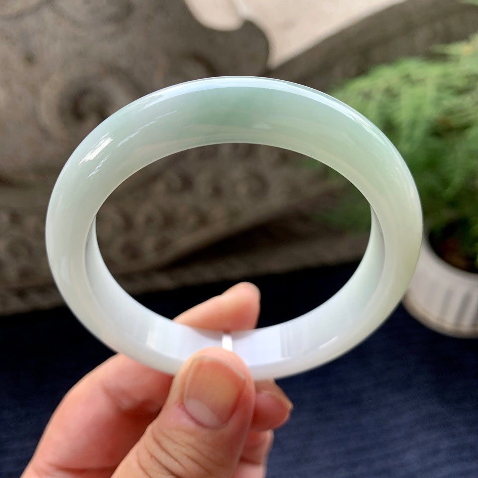 细糯种淡晴底平安镯（57mm）（yc091744）