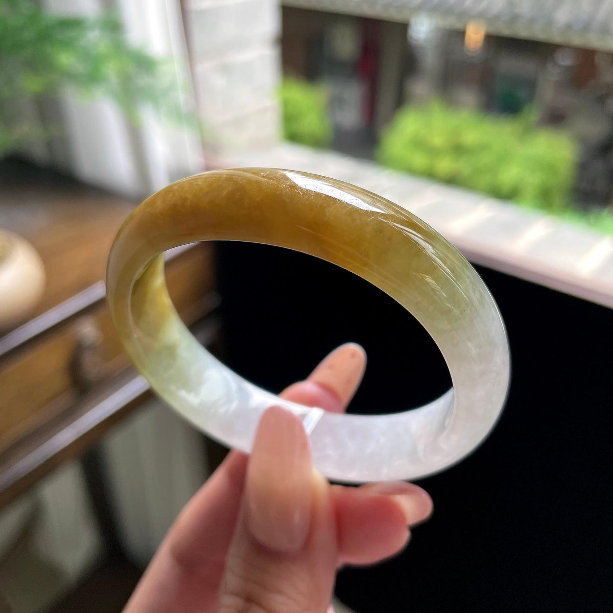 糯种黄翡贵妃 53.5圈 天然缅甸A货翡翠（yc696409）
