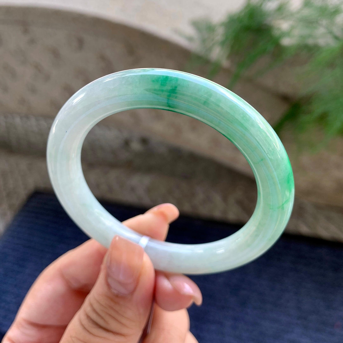 糯种飘翠绿圆条手镯 52圈口 （yc699445）