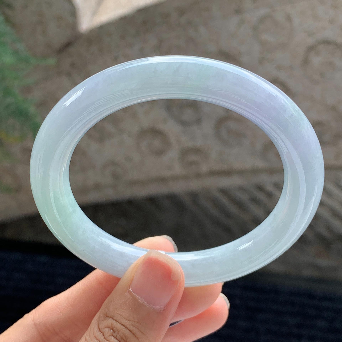细糯种 淡春彩圆条手镯 56圈 天然缅甸A货翡翠（yc699571）