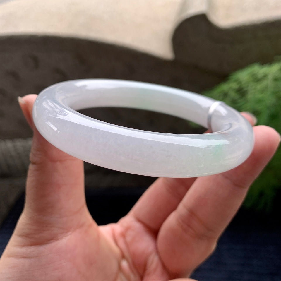 细糯种飘绿圆条手镯（57mm）（yc101928）