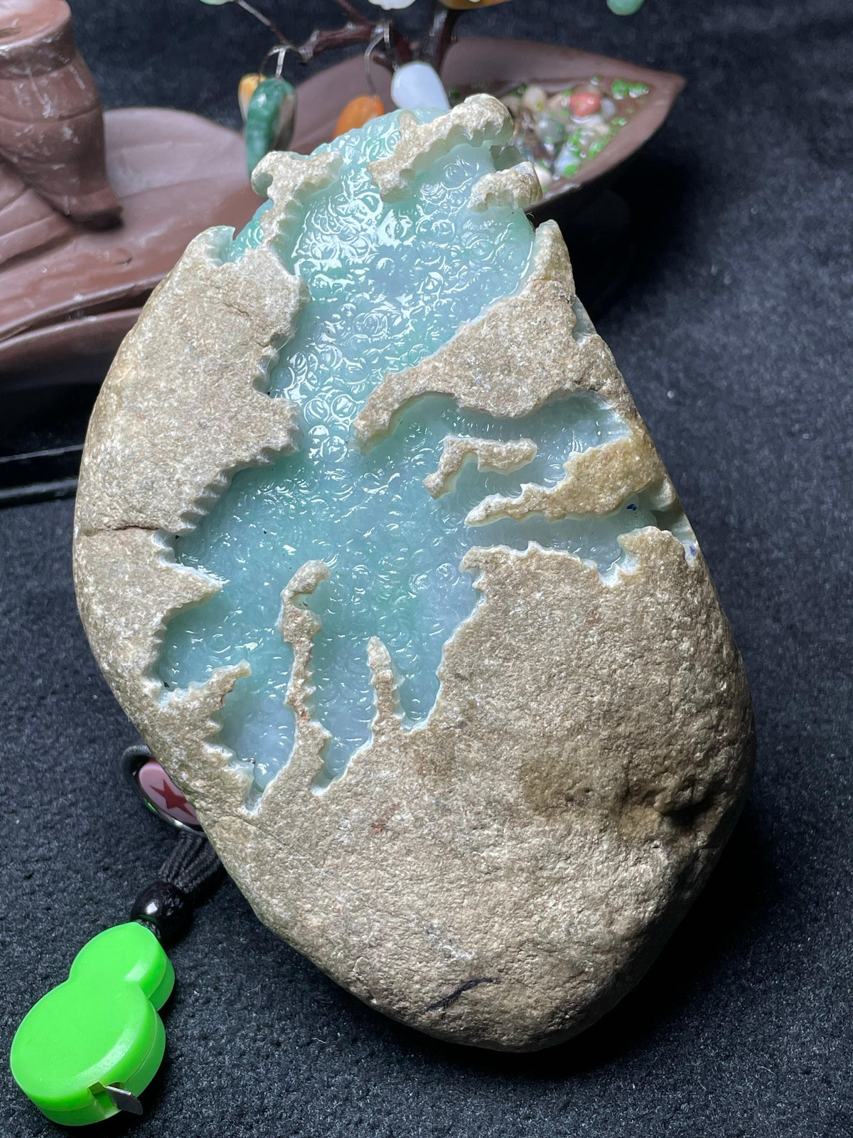 木那大面积开窗白底飘色（yc693735）