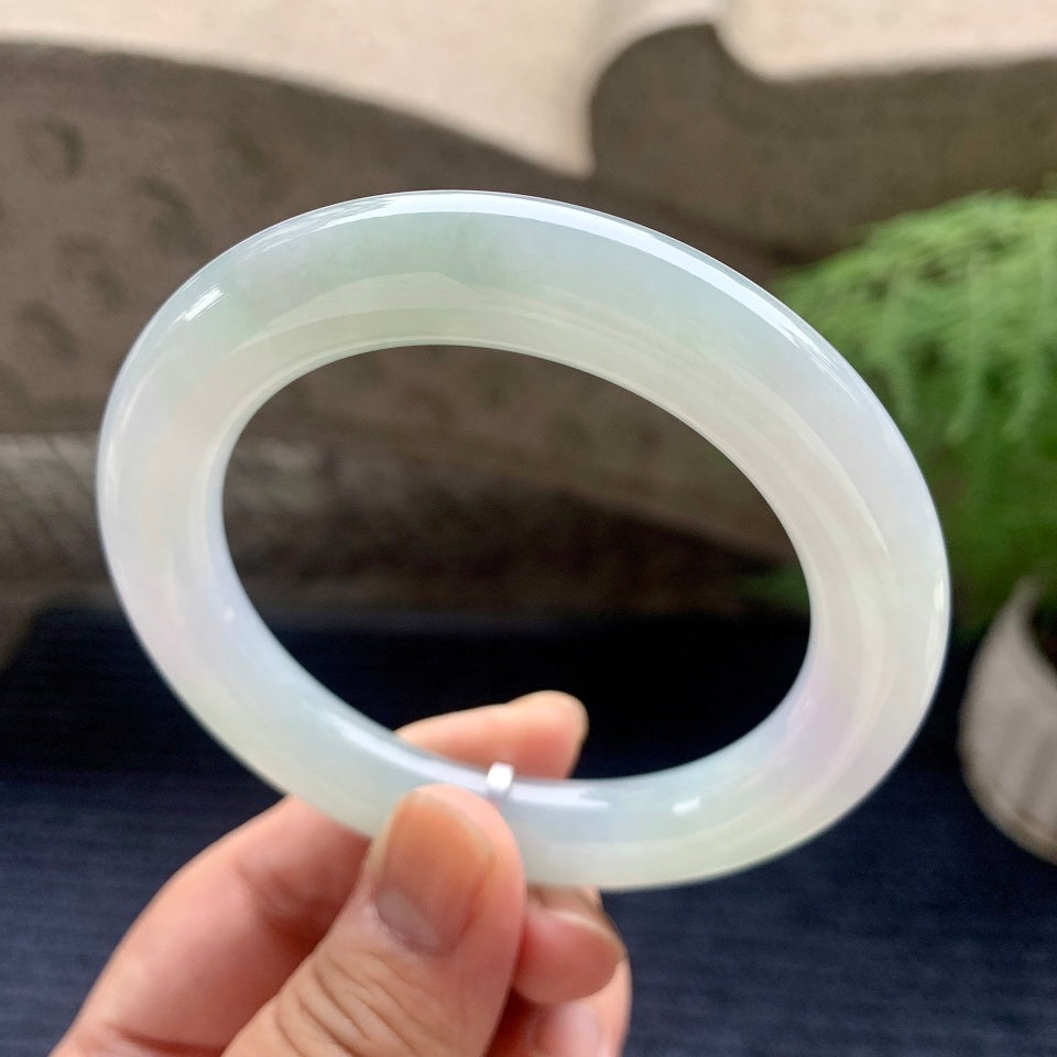 细糯种淡晴底圆条手镯（57.2mm）（yc110699）