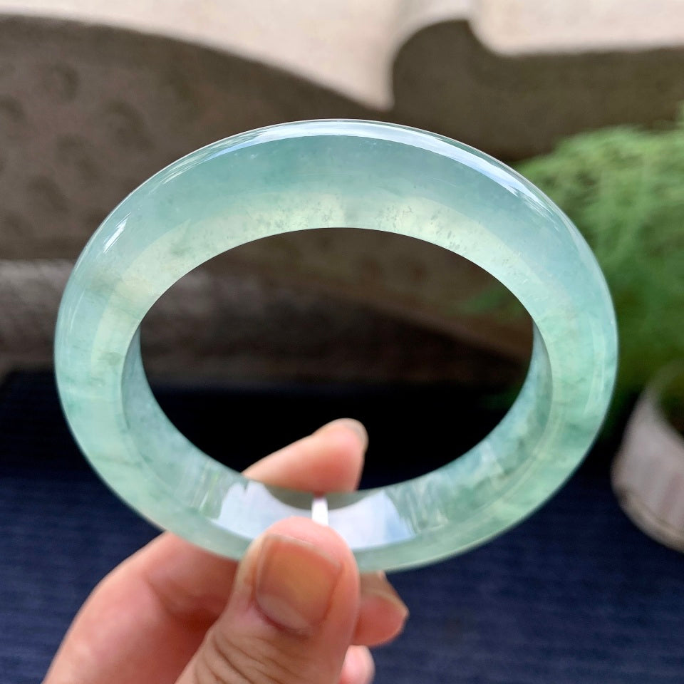糯冰种晴水飘花平安镯（56.7mm）（yc116148）