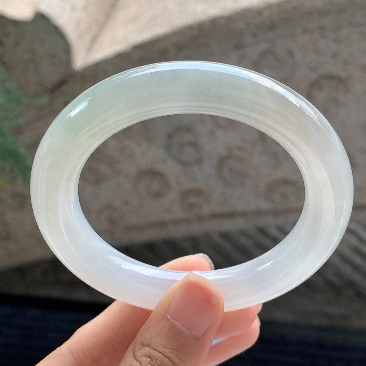 糯冰种 带色圆条手镯 56.5圈 天然缅甸A货翡翠（yc699572）