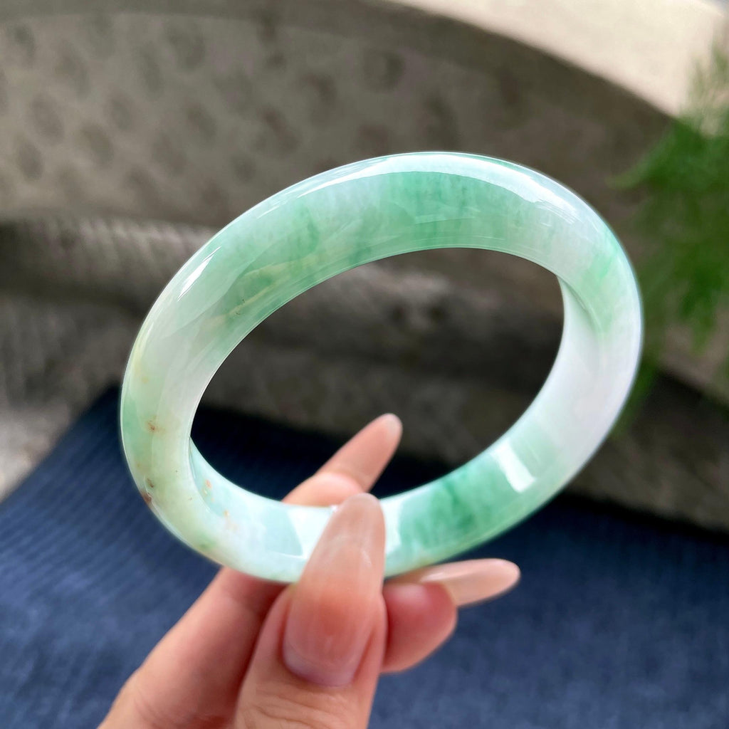 细糯种白底青带洒金正圈平安镯 57圈口 天然缅甸A货翡翠（yc530778）