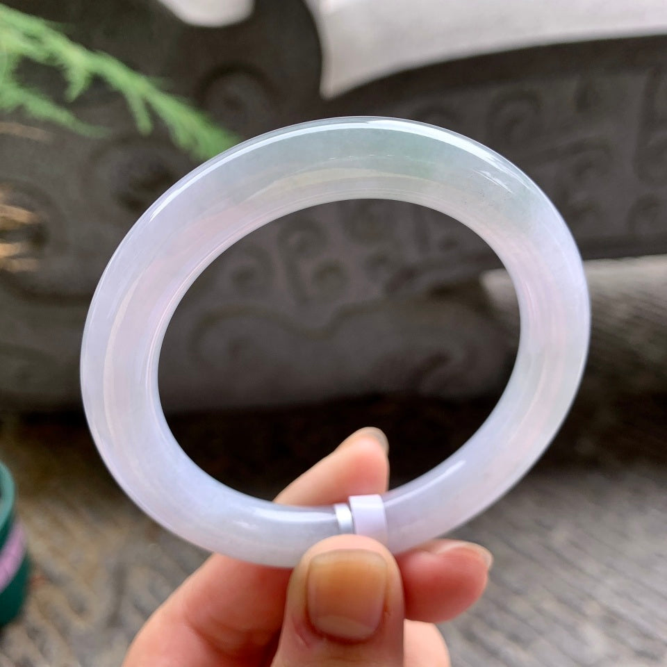 糯化淡粉底晴水圆条手镯（53.5mm）（yc016973）
