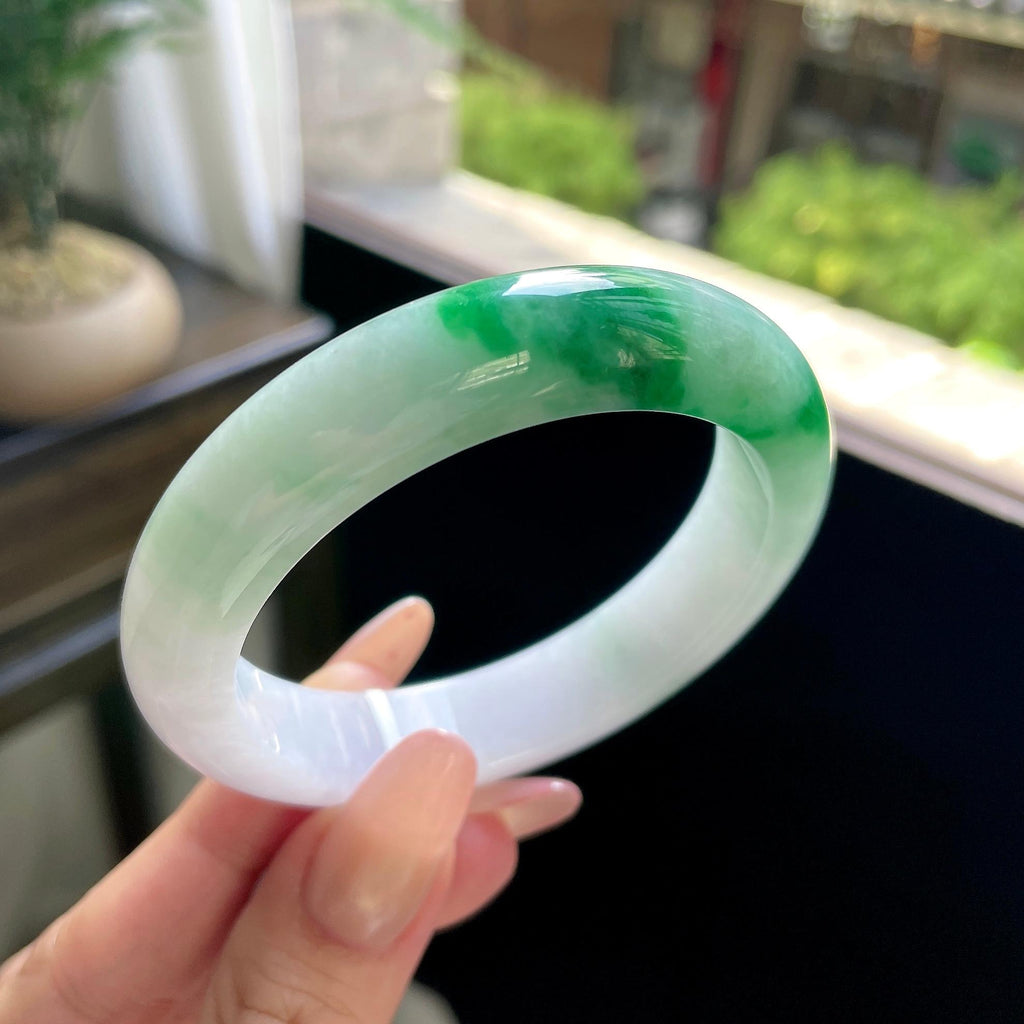 糯种阳绿白底青正圈平安镯 54.5圈 天然缅甸A货翡翠（yc693136）