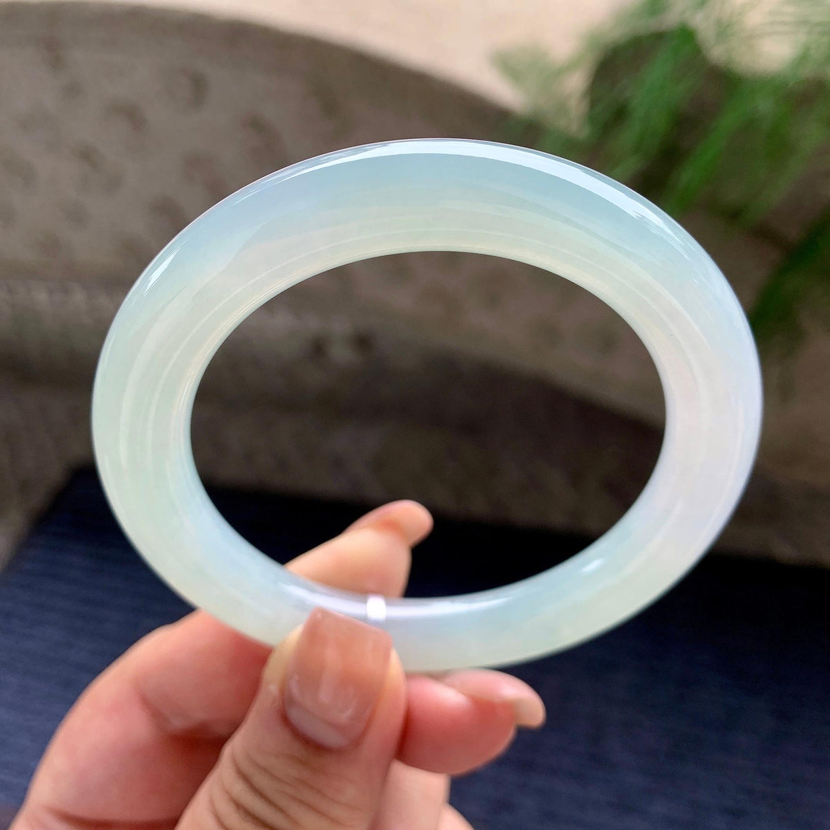 糯冰种晴底圆条手镯 54圈口 （yc537855）