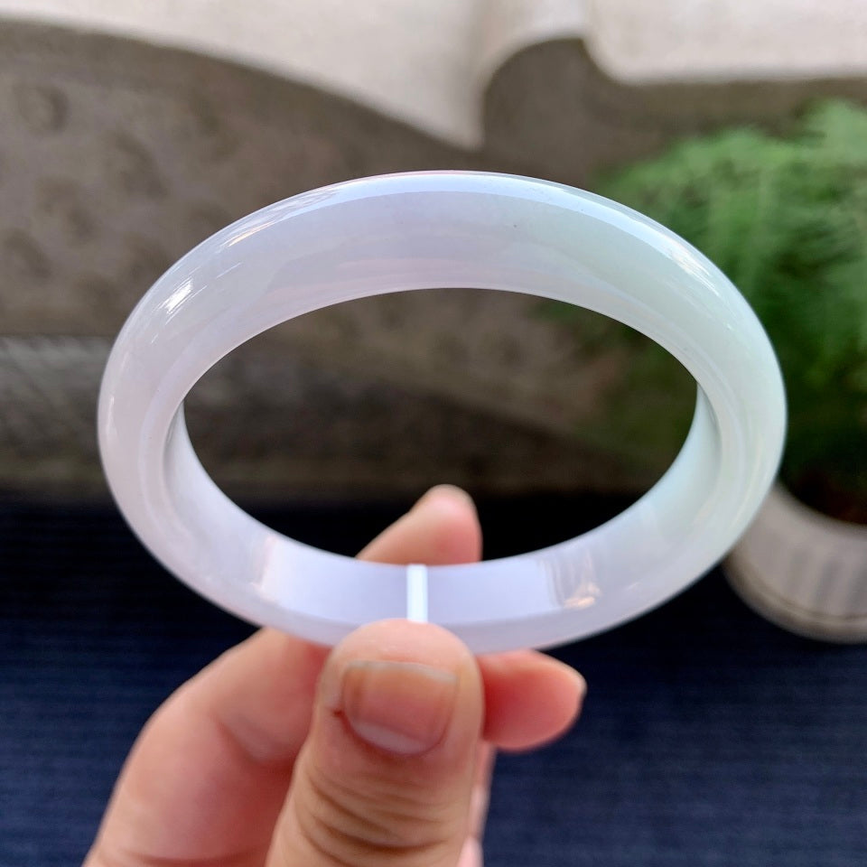 细糯种淡晴底贵妃手镯（54.3mm）（yc080053）