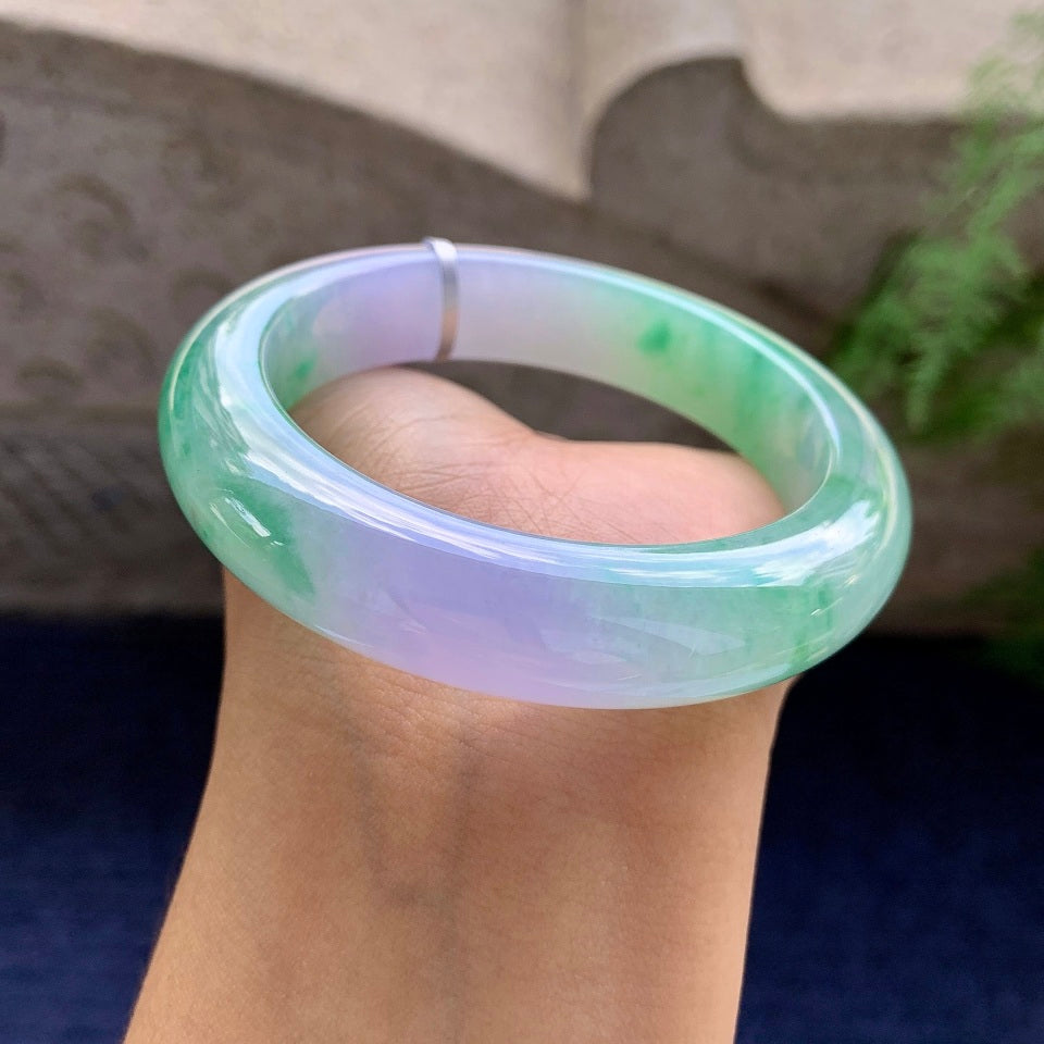 糯冰种春彩平安镯（55mm）（yc172336）