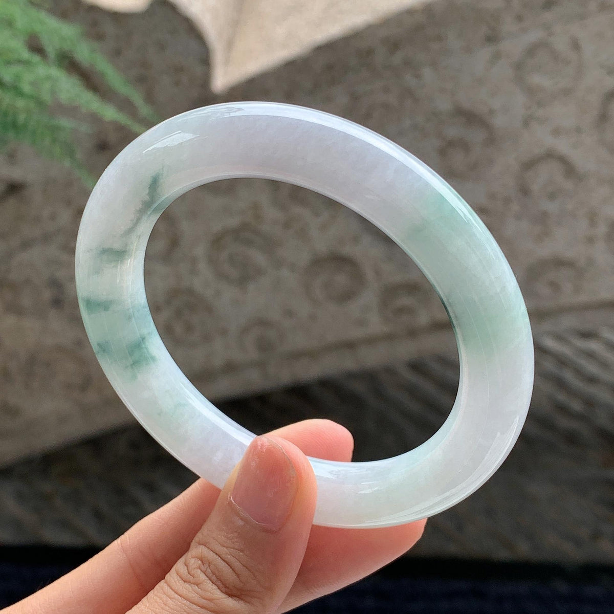 细糯种 飘花圆条手镯 56.5圈 天然缅甸A货翡翠（yc701181）