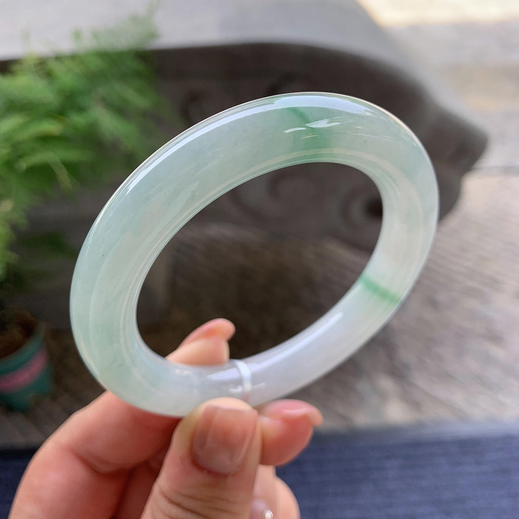 细糯种飘绿花圆条手镯 53.7圈口 天然缅甸A货翡翠（yc499793）