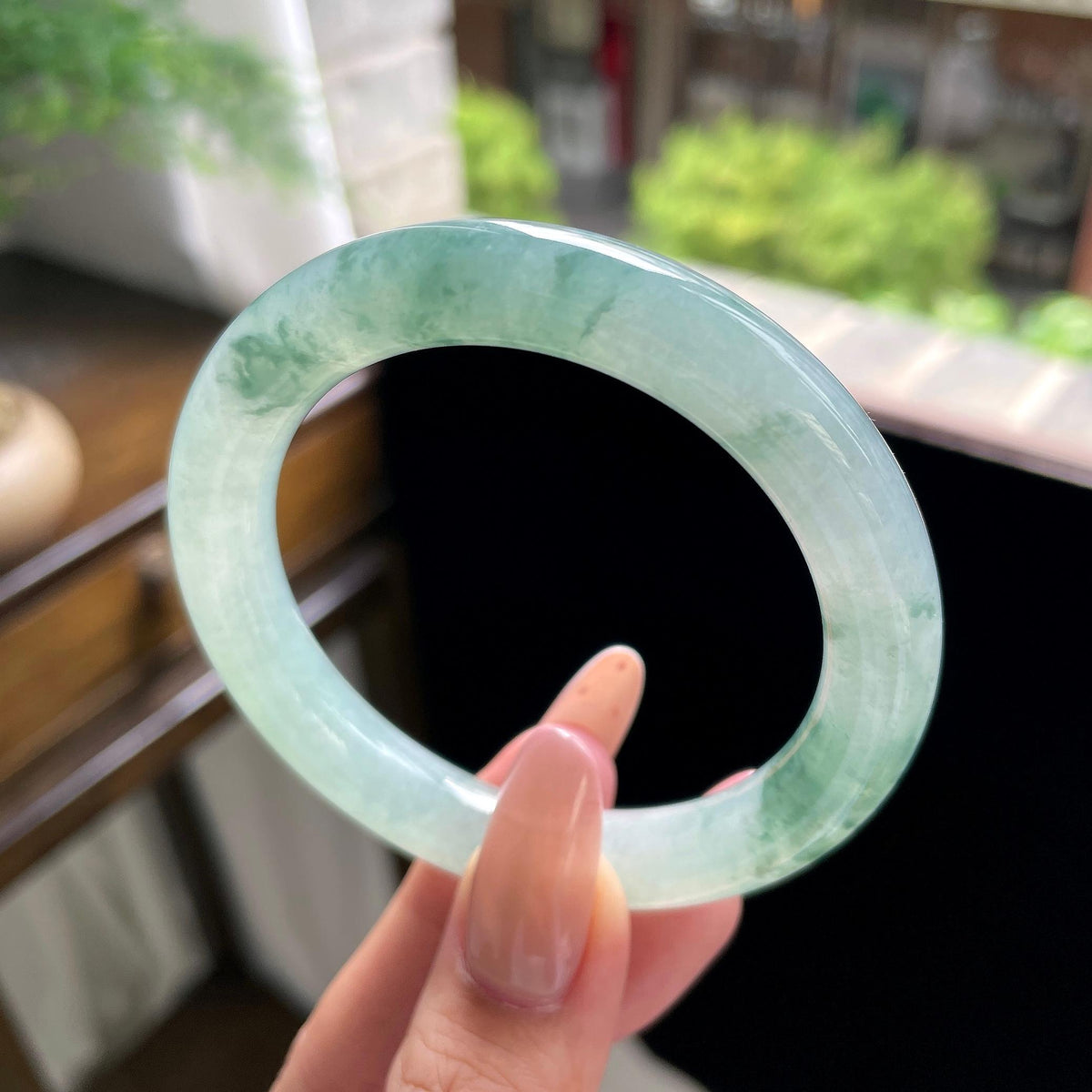糯冰种绿飘花圆条 54.5圈 天然缅甸A货翡翠（yc703270）