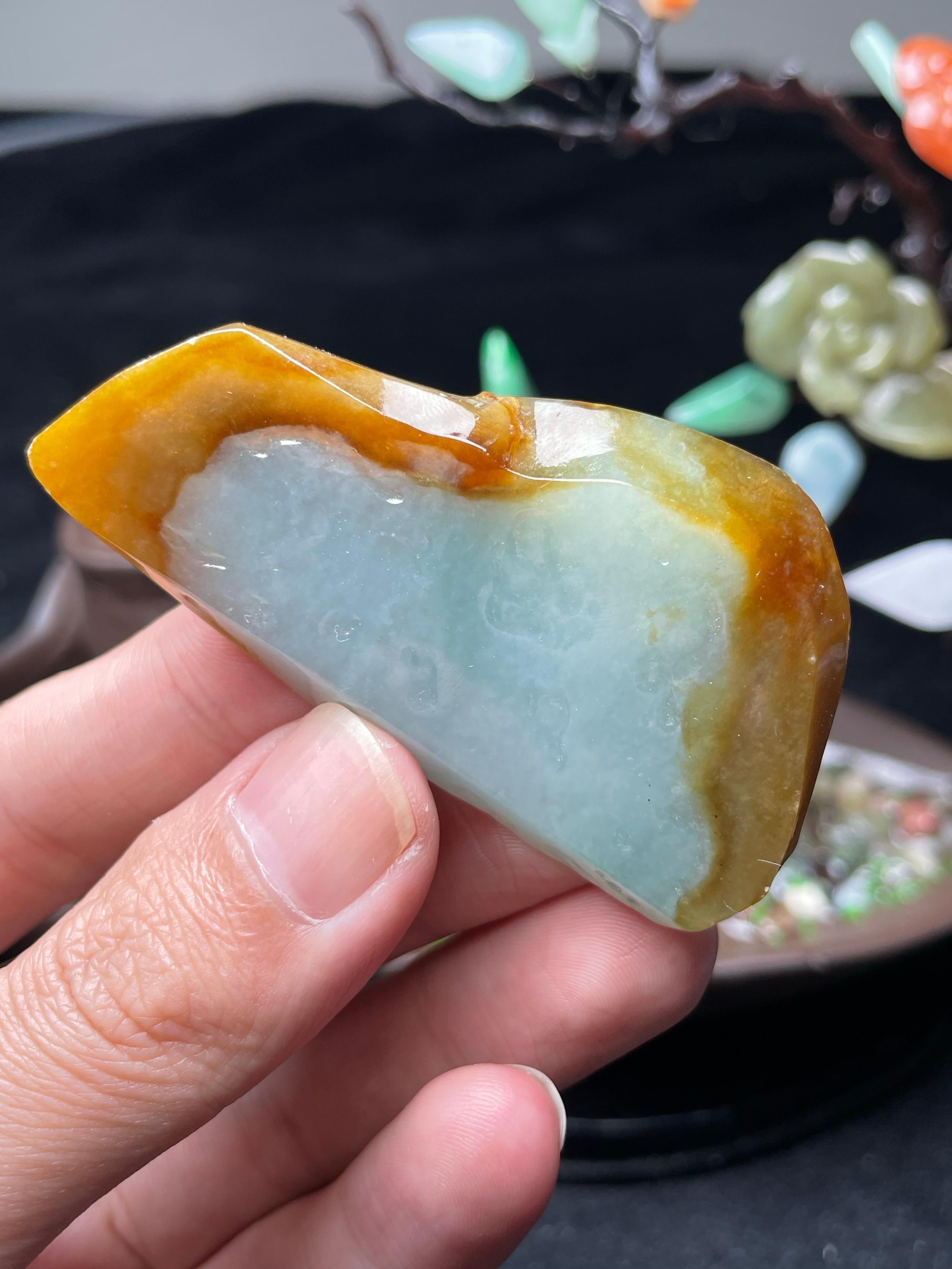 天然黄翡俏色片料（yc522628）
