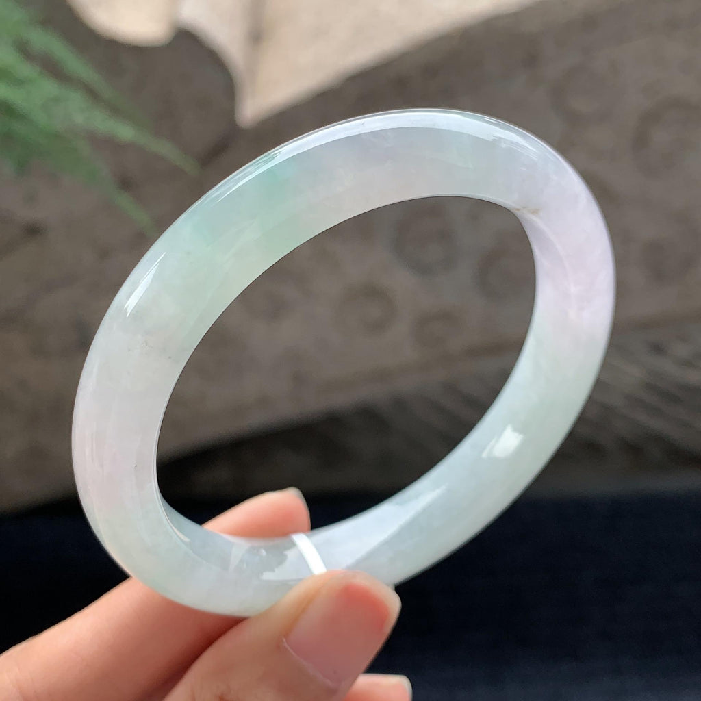 细糯种淡春彩正圈平安镯 57圈 天然缅甸A货翡翠（yc696428）