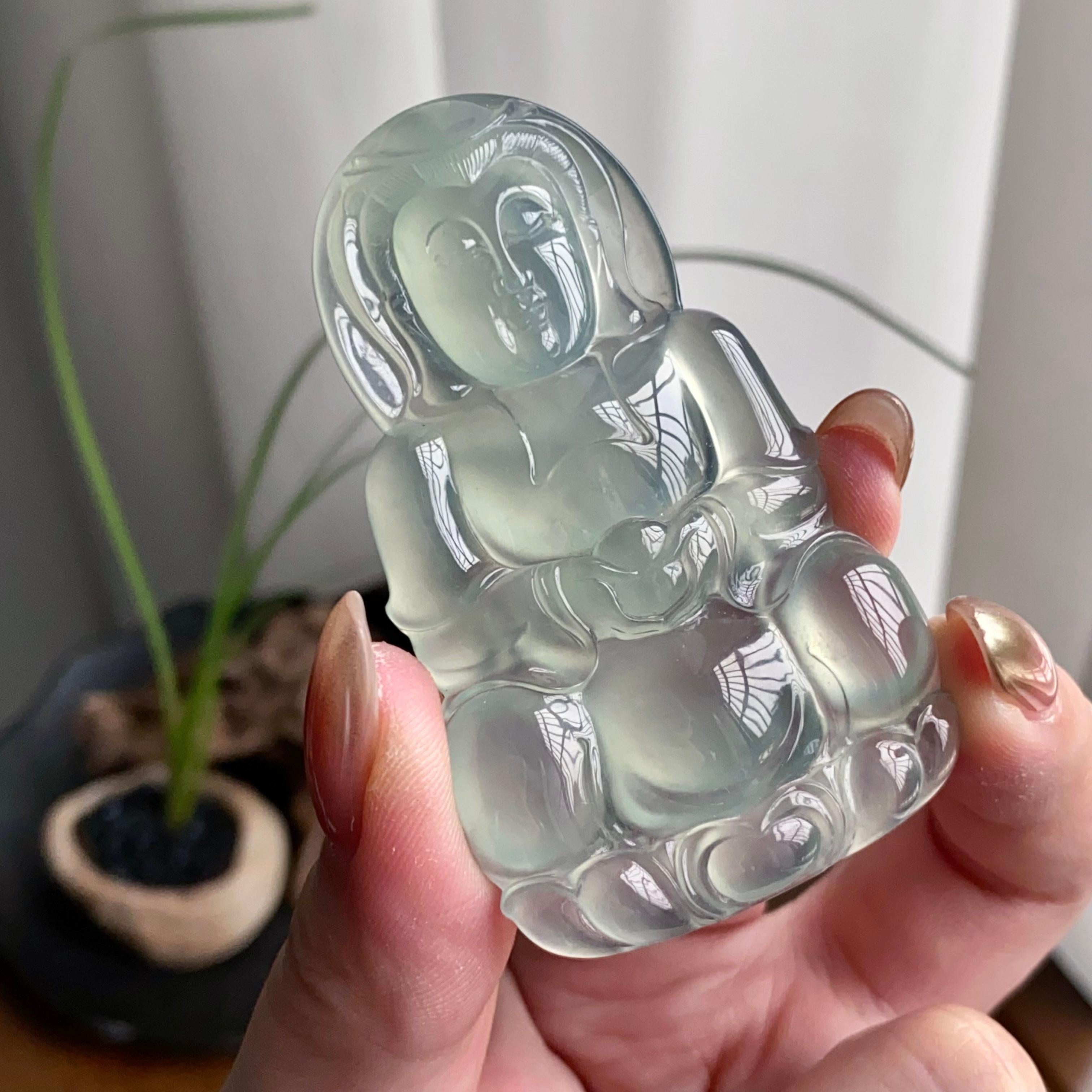 冰玻种淡晴底观音吊坠（yc260825）