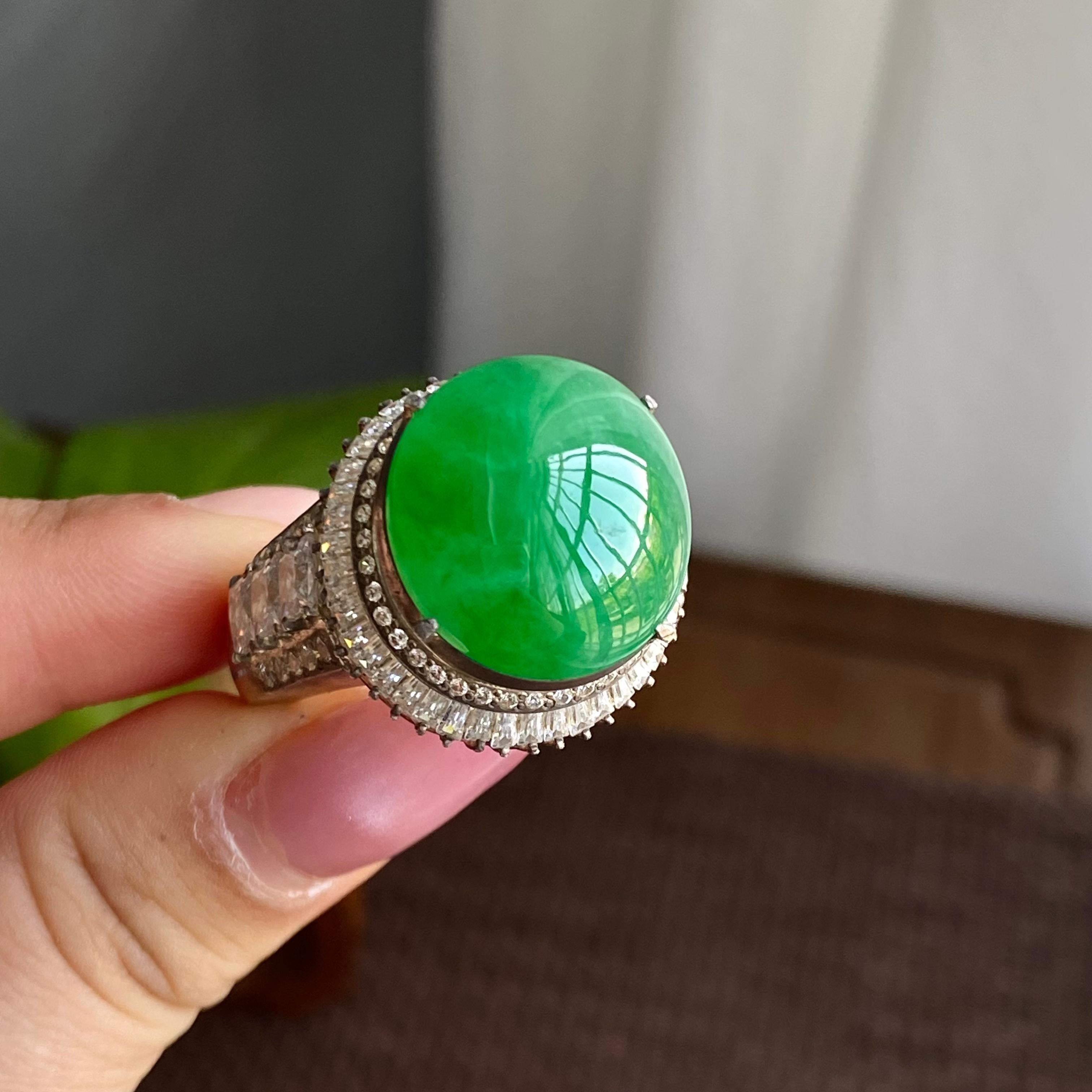 细糯种阳绿裸石蛋面（yc282884）