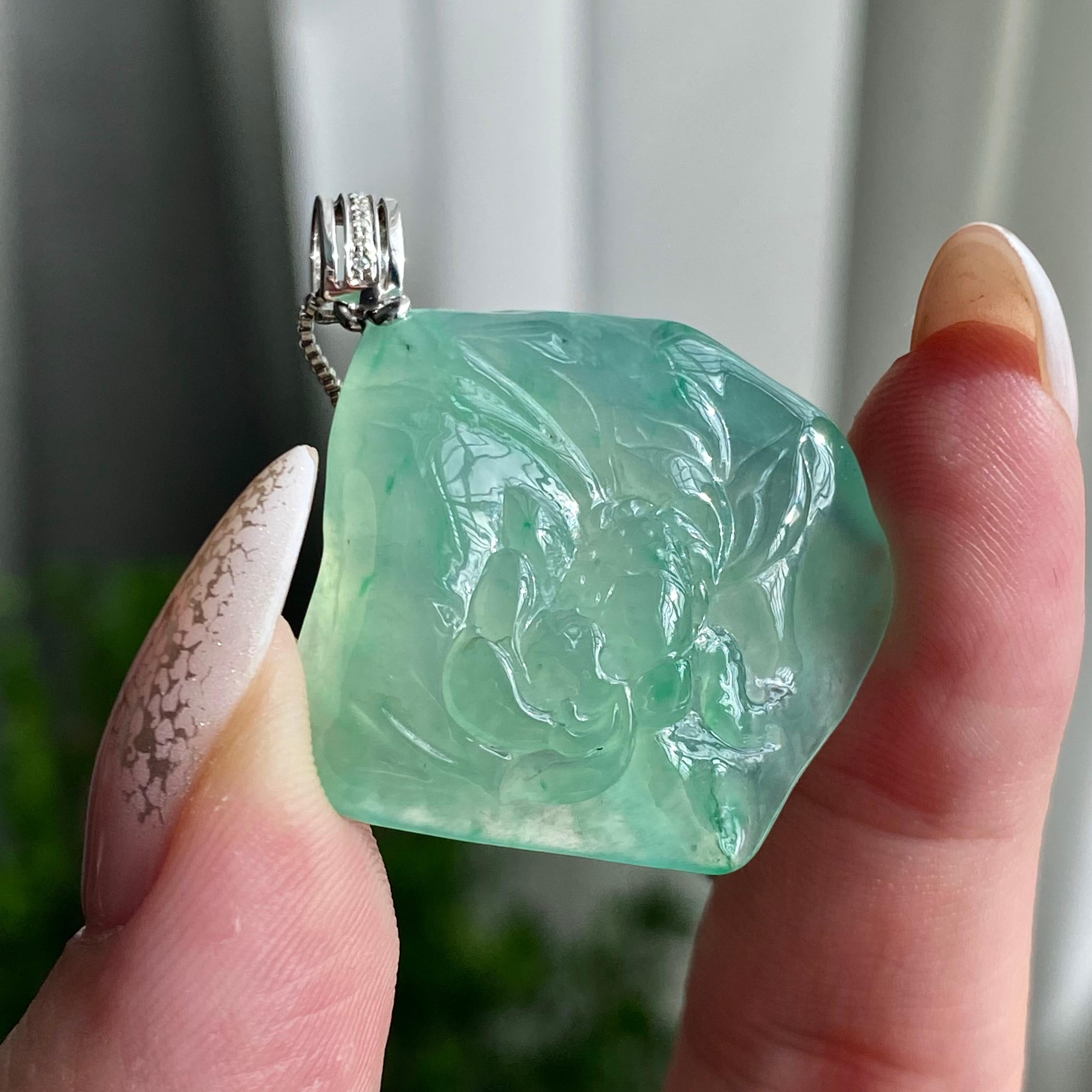 18k金钻镶冰种晴底莲花吊坠（yc206738）