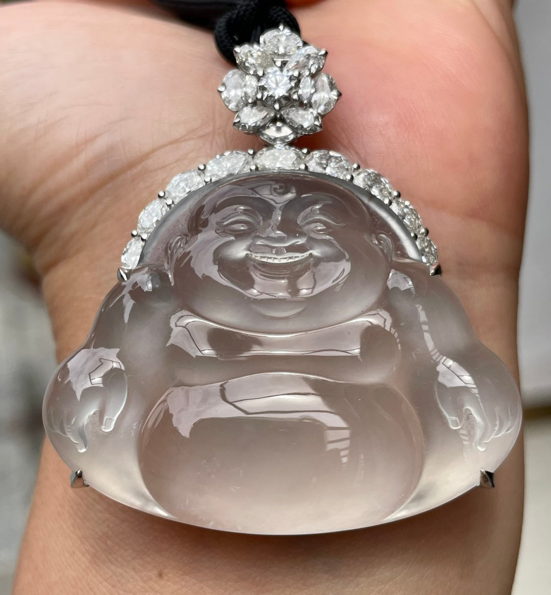 玻璃佛 玉具玻璃之质，内含清润莹光。（wg0031716）