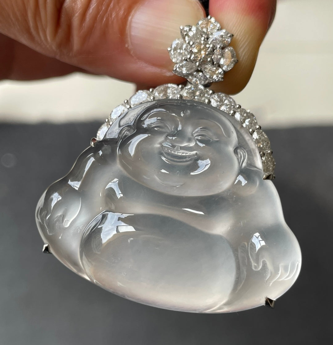玻璃佛 玉具玻璃之质，内含清润莹光。（wg0031716）