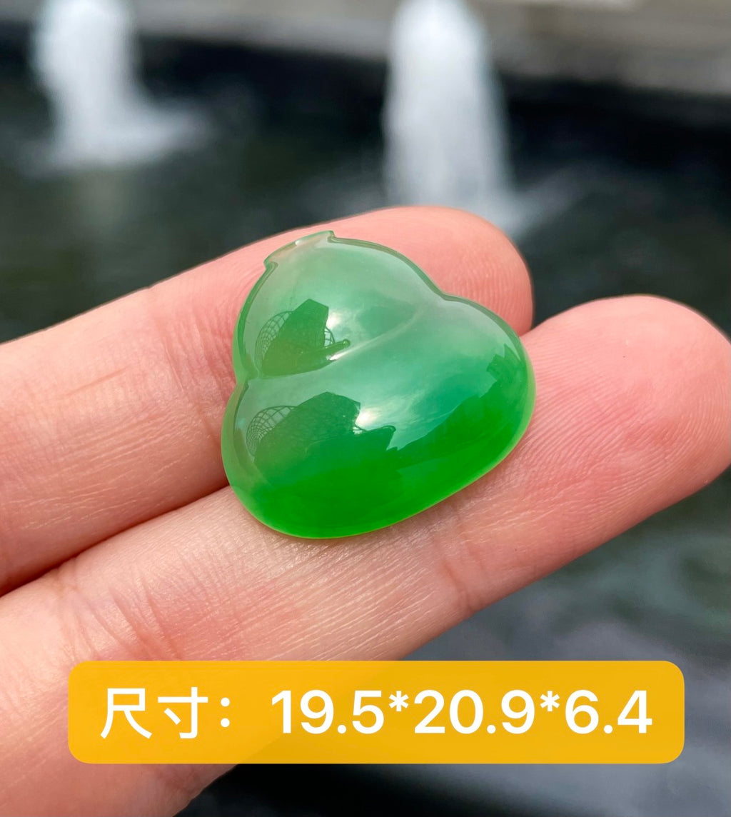 绿葫芦裸石 绿葫芦裸石，福禄双全。（wg0032209）