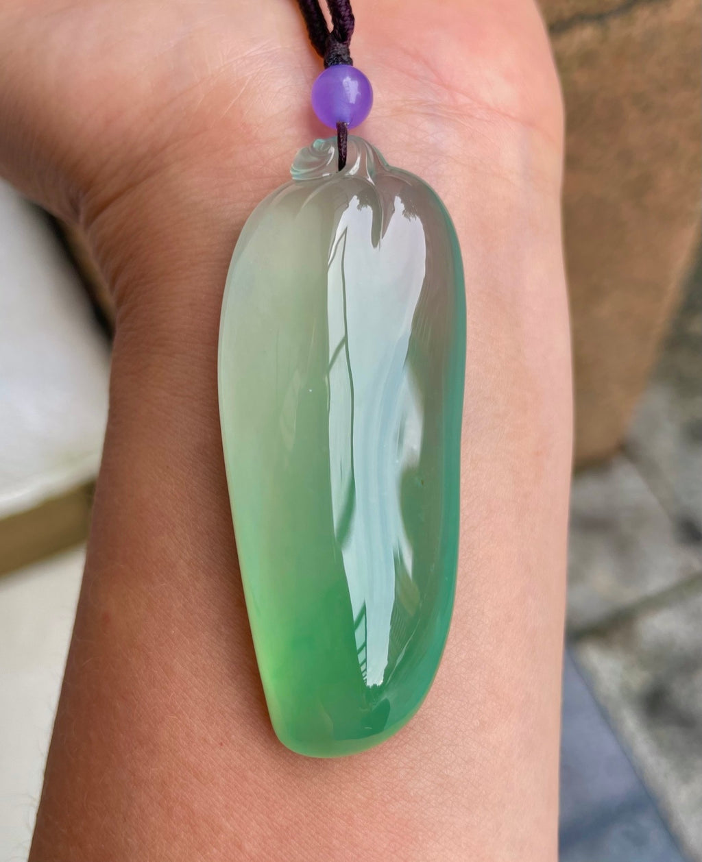 飘绿福瓜 璞玉生飘翠，琢就福瓜形。（wg0032309）