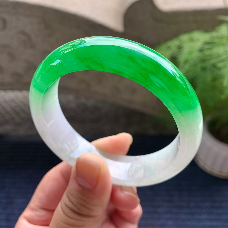 细糯种阳绿宽版轮胎手镯（58mm）（yc116052）